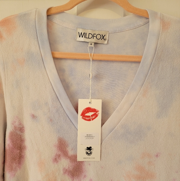 Wildfox Cloud Tie-Dye Deep V BBJ - Picture 7 of 8